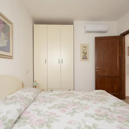 Lejlighed Marconi A Donigala